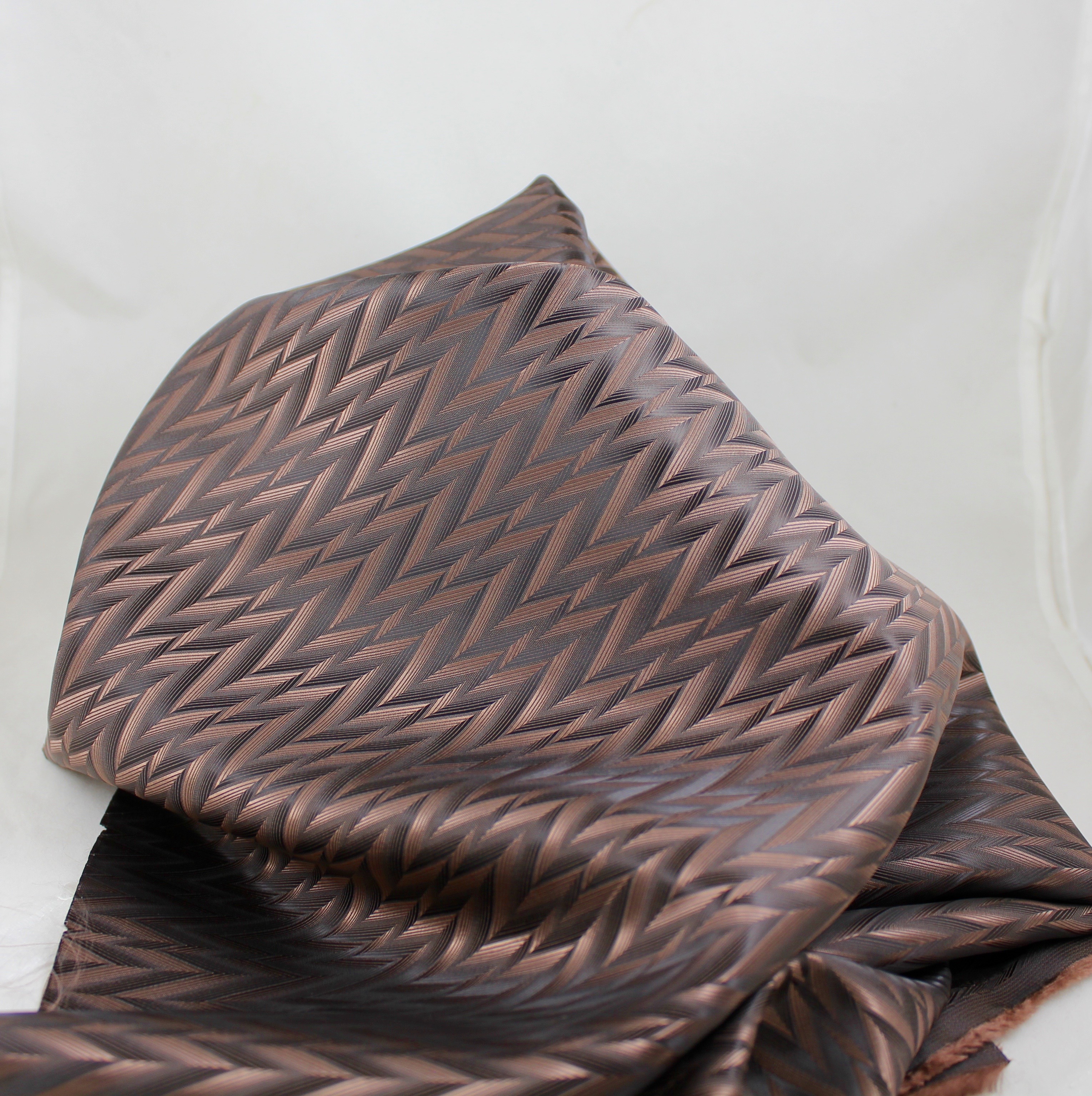 Ткань подкладочная TIP-012 цвет; коричневый